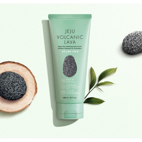 The Face Shop Jeju Volcanic Lava Deep Pore Cleansing Foam Scrub 2020 – 140ml The Face Shop